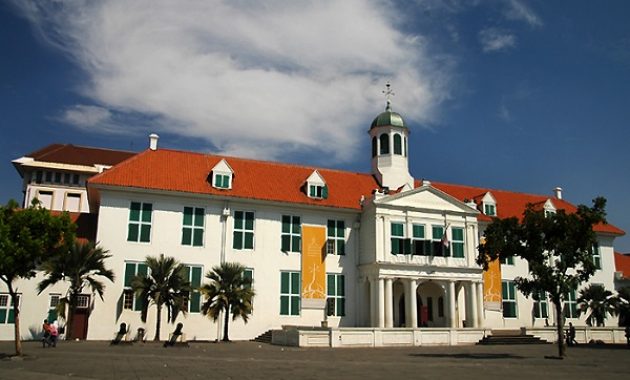 40 Tempat Wisata di Jakarta - Daerah Selatan Kota Barat Timur Pusat Utara TMII dan Sekitarnya Yang Murah Romantis 1600392460 606 40 Tempat Wisata di Jakarta Daerah Selatan Kota Barat - 40 Tempat Wisata di Jakarta - Daerah Selatan Kota Barat Timur Pusat Utara TMII dan Sekitarnya Yang Murah Romantis