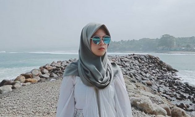 10 Foto Pantai Rancabuaya Garut, Harga Tiket Masuk Jalur Menuju Lokasi Penginapan Sejarah 1600399568 837 10 Foto Pantai Rancabuaya Garut Harga Tiket Masuk Jalur Menuju - 10 Foto Pantai Rancabuaya Garut, Harga Tiket Masuk Jalur Menuju Lokasi Penginapan Sejarah