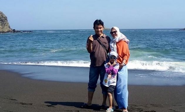 10 Foto Pantai Papuma di Jember - Tiket Masuk Jalan Menuju Lokasi Wisata 1600399824 447 10 Foto Pantai Papuma di Jember Tiket Masuk Jalan - 10 Foto Pantai Papuma di Jember - Tiket Masuk Jalan Menuju Lokasi Wisata