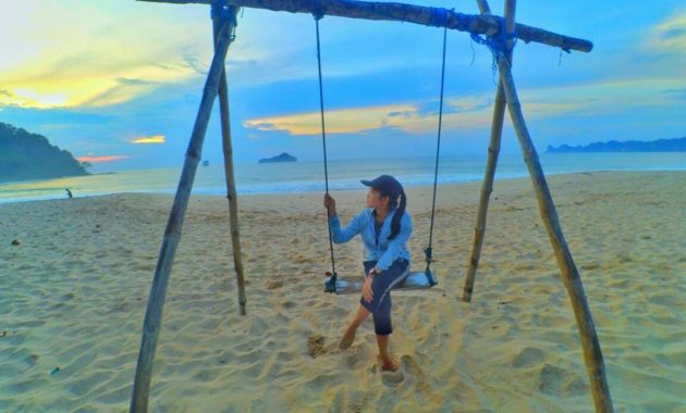 10 Foto Pantai Sendiki Malang Terbaru Harga Tiket Masuk Camping Rumah Pohon Penginapan Mitos Angker 1600403846 304 10 Foto Pantai Sendiki Malang Terbaru Harga Tiket Masuk Camping - 10 Foto Pantai Sendiki Malang Terbaru Harga Tiket Masuk Camping Rumah Pohon Penginapan Mitos Angker