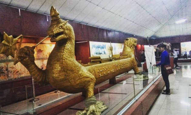 10 Gambar Museum Sri Baduga Bandung, Tiket Masuk Sejarah Koleksi Alamat Jadwal Buka 1600416337 366 10 Gambar Museum Sri Baduga Bandung Tiket Masuk Sejarah Koleksi - 10 Gambar Museum Sri Baduga Bandung, Tiket Masuk Sejarah Koleksi Alamat Jadwal Buka