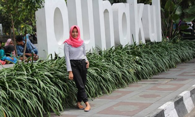 10 Foto Taman Bungkul di Surabaya Malam Hari, Harga Tiket Masuk Lokasi Terbaru Sejarah Alamat 1600456718 776 10 Foto Taman Bungkul di Surabaya Malam Hari Harga Tiket - 10 Foto Taman Bungkul di Surabaya Malam Hari, Harga Tiket Masuk Lokasi Terbaru Sejarah Alamat