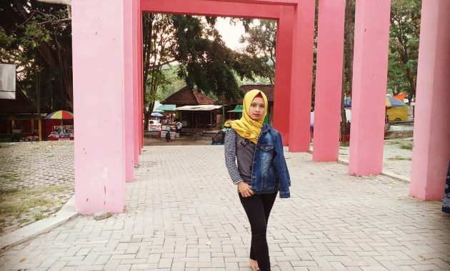 10 Foto Waduk Gajah Mungkur Wonogiri, Harga Tiket Masuk, Asal Usul Sejarah Misteri, Jebol Meluap? 1600458097 491 10 Foto Waduk Gajah Mungkur Wonogiri Harga Tiket Masuk Asal - 10 Foto Waduk Gajah Mungkur Wonogiri, Harga Tiket Masuk, Asal Usul Sejarah Misteri, Jebol Meluap?
