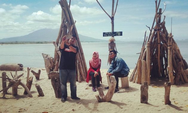 Harga Tiket Masuk Pantai Embe Terbaru Merak Belantung Kalianda Lampung Selatan 1600462660 984 Harga Tiket Masuk Pantai Embe Terbaru Merak Belantung Kalianda Lampung - Harga Tiket Masuk Pantai Embe Terbaru Merak Belantung Kalianda Lampung Selatan