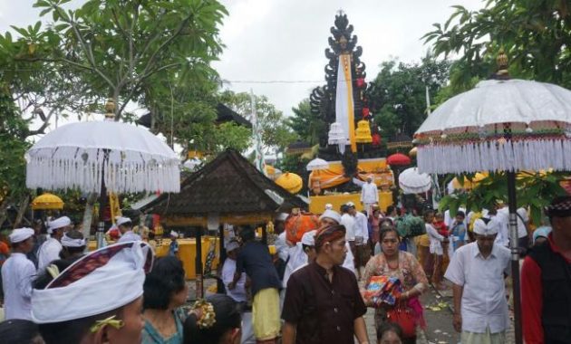 10 Foto Pura Agung Blambangan Banyuwangi + Sejarah Asal Usul Silsilah Kerajaan 1600518656 49 10 Foto Pura Agung Blambangan Banyuwangi Sejarah Asal Usul - 10 Foto Pura Agung Blambangan Banyuwangi + Sejarah Asal Usul Silsilah Kerajaan