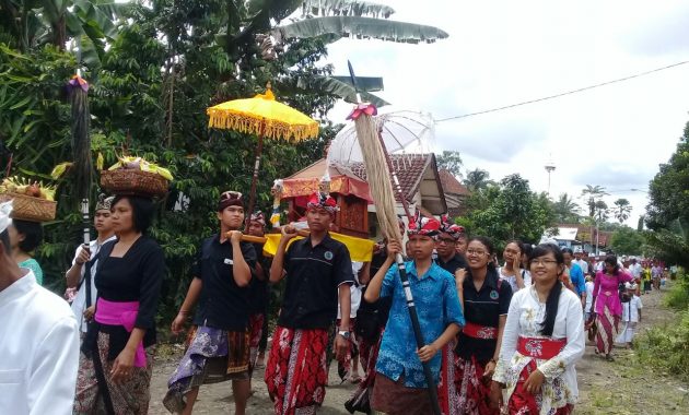 10 Foto Pura Agung Blambangan Banyuwangi + Sejarah Asal Usul Silsilah Kerajaan 1600518668 485 10 Foto Pura Agung Blambangan Banyuwangi Sejarah Asal Usul - 10 Foto Pura Agung Blambangan Banyuwangi + Sejarah Asal Usul Silsilah Kerajaan
