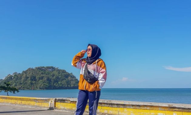 10 Foto Pantai Padang, Sejarah Lokasi Hotel Homestay di Sekitar 1600526595 829 10 Foto Pantai Padang Sejarah Lokasi Hotel Homestay di Sekitar - 10 Foto Pantai Padang, Sejarah Lokasi Hotel Homestay di Sekitar