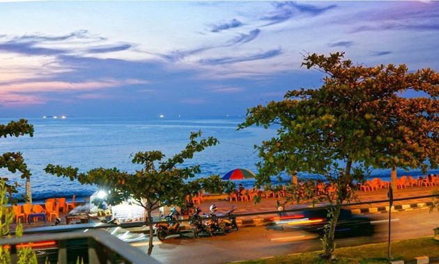 10 Foto Pantai Padang, Sejarah Lokasi Hotel Homestay di Sekitar 1600526648 209 10 Foto Pantai Padang Sejarah Lokasi Hotel Homestay di Sekitar - 10 Foto Pantai Padang, Sejarah Lokasi Hotel Homestay di Sekitar