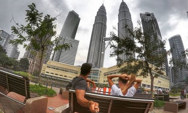 10 Tips Backpacker ke Malaysia Terbaru Sendirian / Dengan Keluarga Pertama Kali dan Pemula 3 Hari 2 Malam Dari Batam 1600583495 720 10 Tips Backpacker ke Malaysia Terbaru Sendirian Dengan Keluarga - 10 Tips Backpacker ke Malaysia Terbaru Sendirian / Dengan Keluarga Pertama Kali dan Pemula 3 Hari 2 Malam Dari Batam