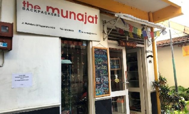 1600664563 657 20 Penginapan Murah di Sekitar Malioboro Dibawah 100 Ribu Terbaru - 20 Penginapan Murah di Sekitar Malioboro Dibawah 100 Ribu Terbaru Untuk Rombongan Keluarga 4 Orang Hotel Ada Kolam Renang