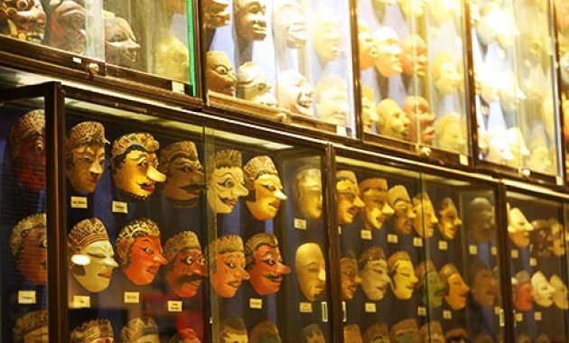 7 Kegiatan Menarik Wajib Coba di Museum Angkut 1600680276 147 7 Kegiatan Menarik Wajib Coba di Museum Angkut - 7 Kegiatan Menarik Wajib Coba di Museum Angkut