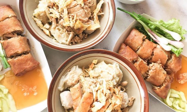 Daftar Harga Menu Lumpia Gang Lombok Semarang Terbaru Buka Jam Berapa Halal Atau Haram? 1600825526 812 Daftar Harga Menu Lumpia Gang Lombok Semarang Terbaru Buka Jam - Daftar Harga Menu Lumpia Gang Lombok Semarang Terbaru Buka Jam Berapa Halal Atau Haram?