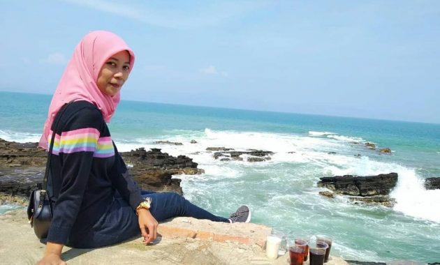 10 Foto Pantai Karang Hawu Sukabumi, Tiket Masuk Penginapan Murah di Lokasi Jawa Barat 1600902479 847 10 Foto Pantai Karang Hawu Sukabumi Tiket Masuk Penginapan Murah - 10 Foto Pantai Karang Hawu Sukabumi, Tiket Masuk Penginapan Murah di Lokasi Jawa Barat