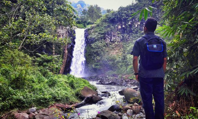 10 Air Terjun di Jember Jawa Timur Daerah Tempat Lokasi Baru Yang Bagus Masih Tersembunyi Dari Langit 1601054963 826 10 Air Terjun di Jember Jawa Timur Daerah Tempat Lokasi - 10 Air Terjun di Jember Jawa Timur Daerah Tempat Lokasi Baru Yang Bagus Masih Tersembunyi Dari Langit